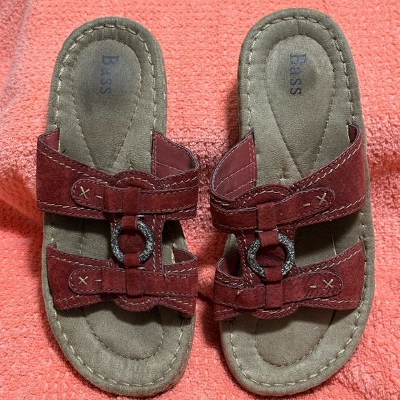 Bass Red and Brown Sandals with Leather Straps - Picture 2 of 6